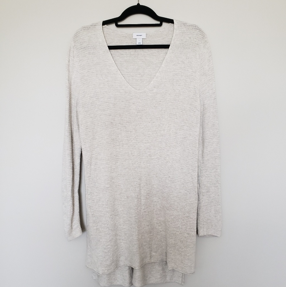 Cream/Heathered Gray Long Tunic Sweater